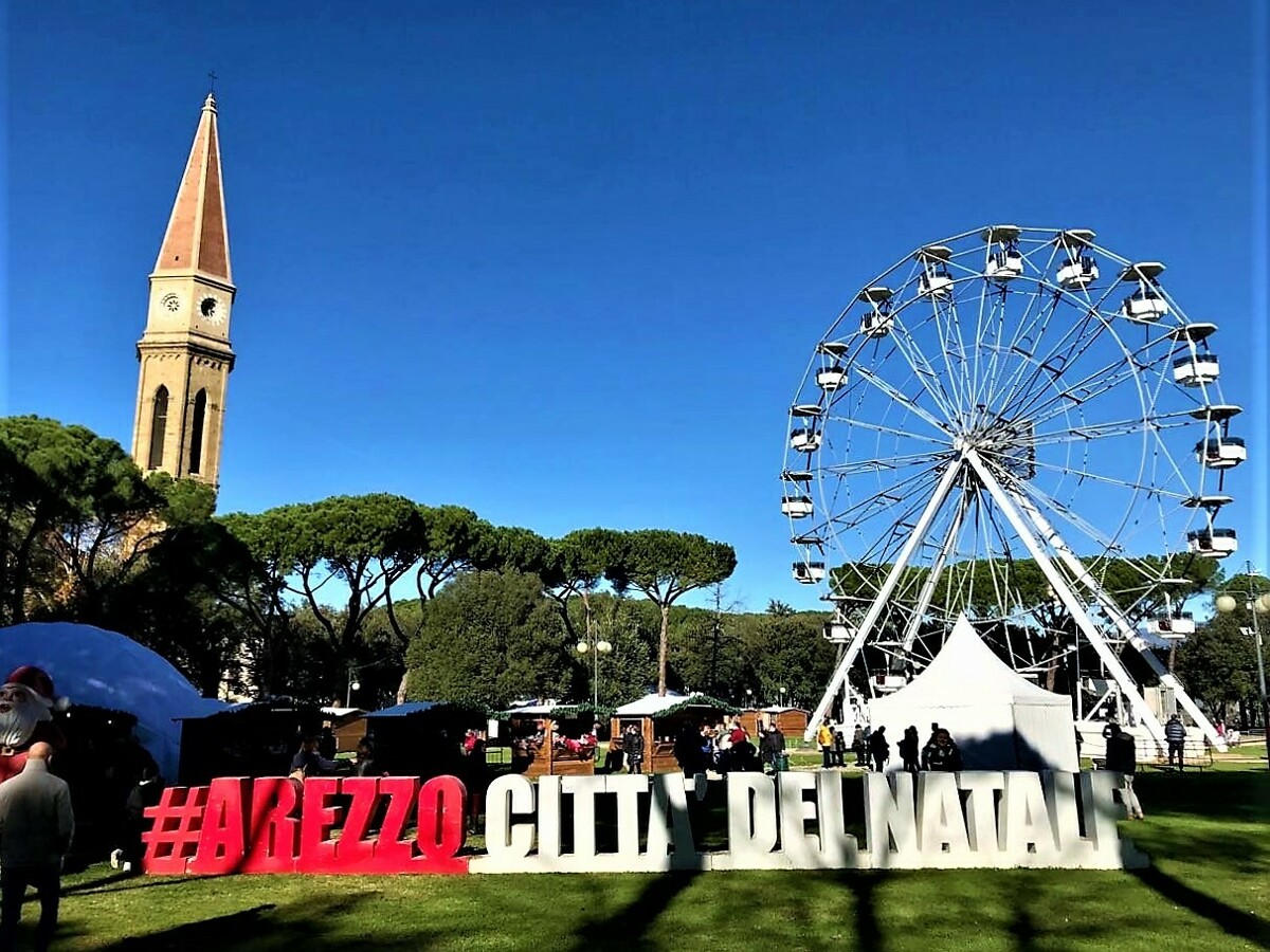 ruota-panoramica-parco-prato-mercatini-5